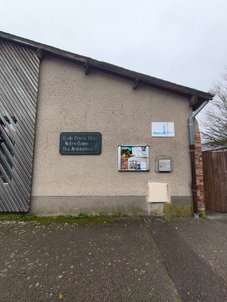 Ecole avant